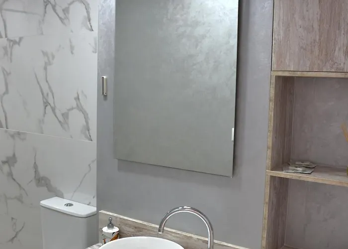 Lägenhet Avanita Ocean View *