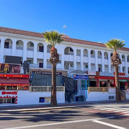 Апартаменти Avanita Ocean View Плайя-де-лас-Амерікас