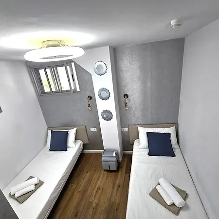 Avanita Ocean View * 美洲海滩