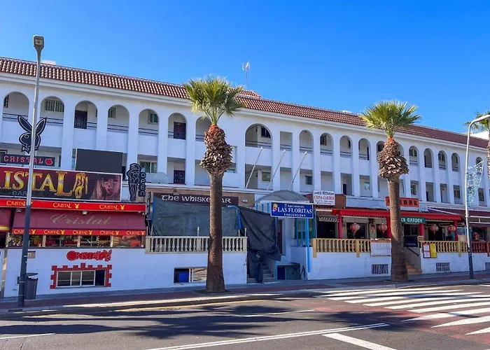 Апартаменти Avanita Ocean View Плайя-де-лас-Амерікас