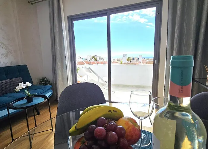 Avanita Ocean View 아파트