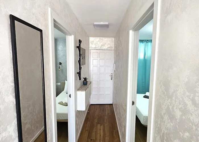 Avanita Ocean View Апартаменти *